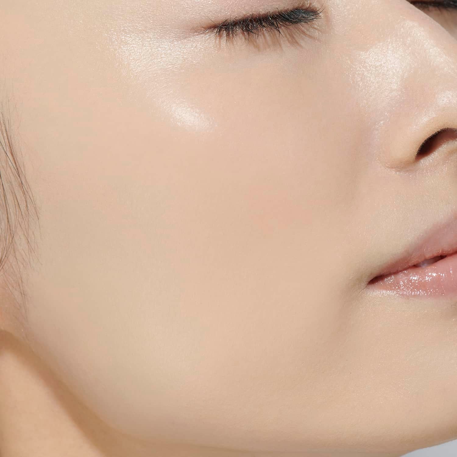 ライトスプレッドクリーミィリクイド OC02 詳細画像 7枚中3枚目