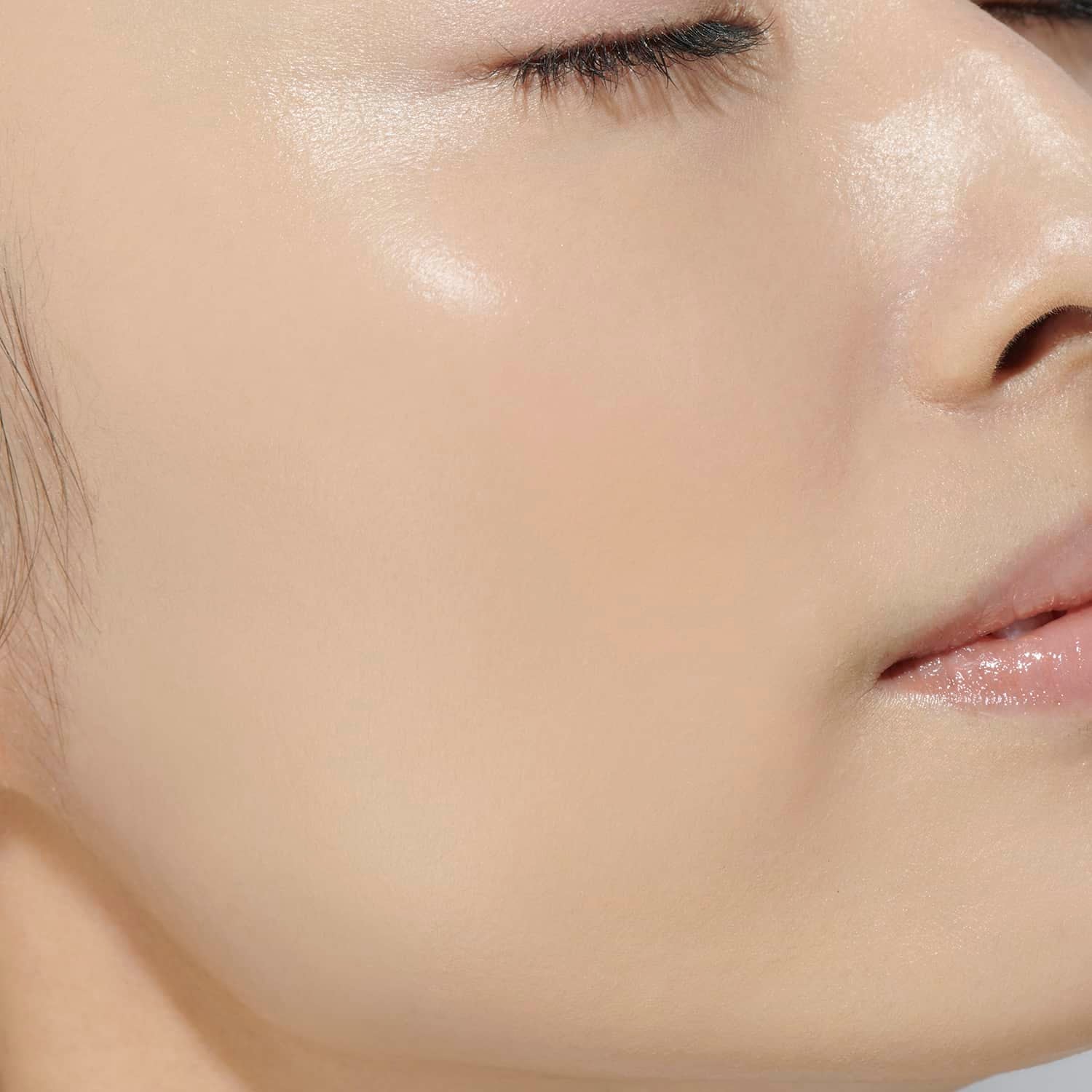 ライトスプレッドクリーミィリクイド OC03 詳細画像 7枚中3枚目