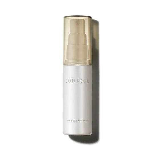 ルナソルのベースメイクアップアイテムのご紹介