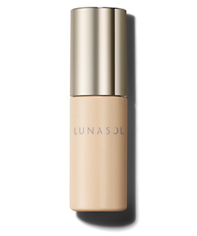 9/6(金)より「ベースメイクアップキャンペーン 2024 AW」スタート。対象商品のご購入でクレンジングと洗顔のミニサイズをプレゼント。