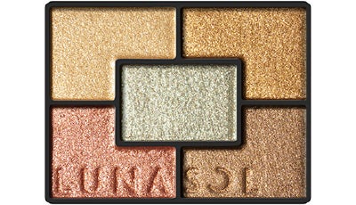 お好みのカラーや仕上がりイメージ、季節のおすすすめから、あなたのアイシャドウ選びをサポートします。