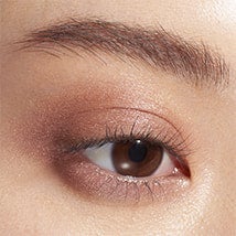 発売時に大変ご好評いただきました、アイカラーレーション スペシャルエディション EX03 Beige Prismを公式オンラインストア限定で受注販売いたします。