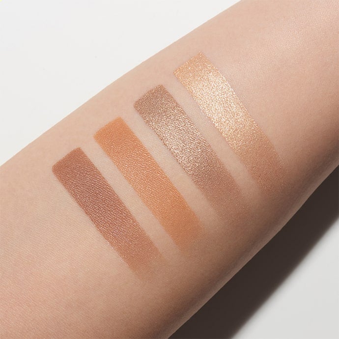 洗練された、芯の強さを感じさせるまなざしへ。定番色として新たに仲間入りした「アイカラーレーション 18&19」スペシャルページ公開中!