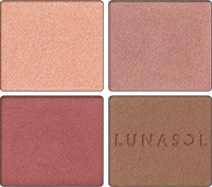 色も、輝きも、質感も思いのまま。重ねるほどに新たな美しさが目覚める。ルナソルを代表する4色セットアイシャドウ。