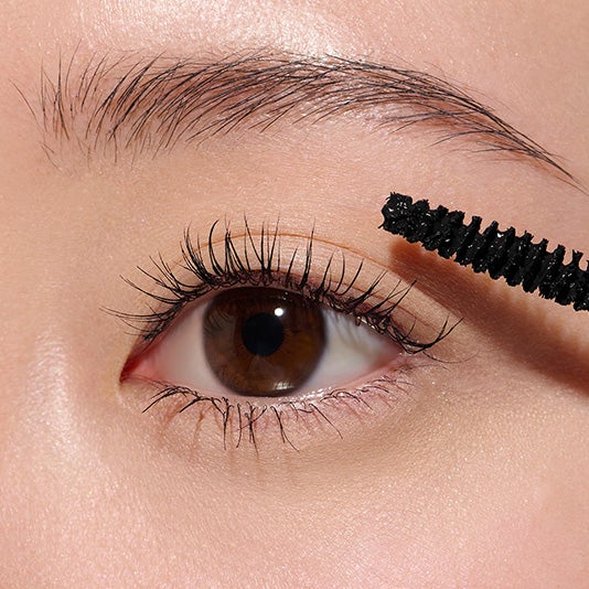 11/27(水)より「Thank you 2024 Campaign」スタート。合計11,000円(税込)以上お買い上げでオリジナルメイクポーチをプレゼント。