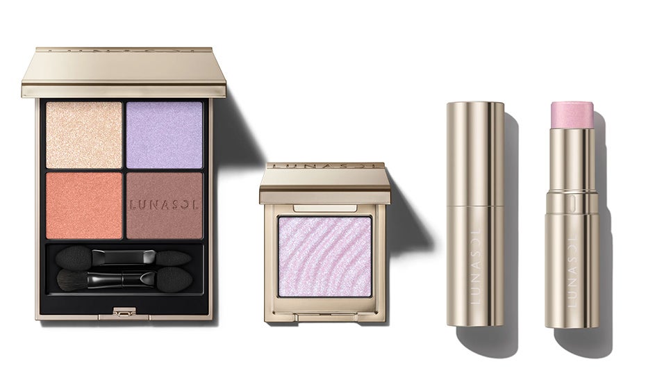 【キャンペーン】15,000円(税込)ご購入でルナソル オリジナルブラシポーチ(メイクブラシ2本付き)をプレゼント。